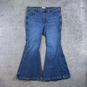 Wrangler Bell Bottom Women's Blue Flared Jeans